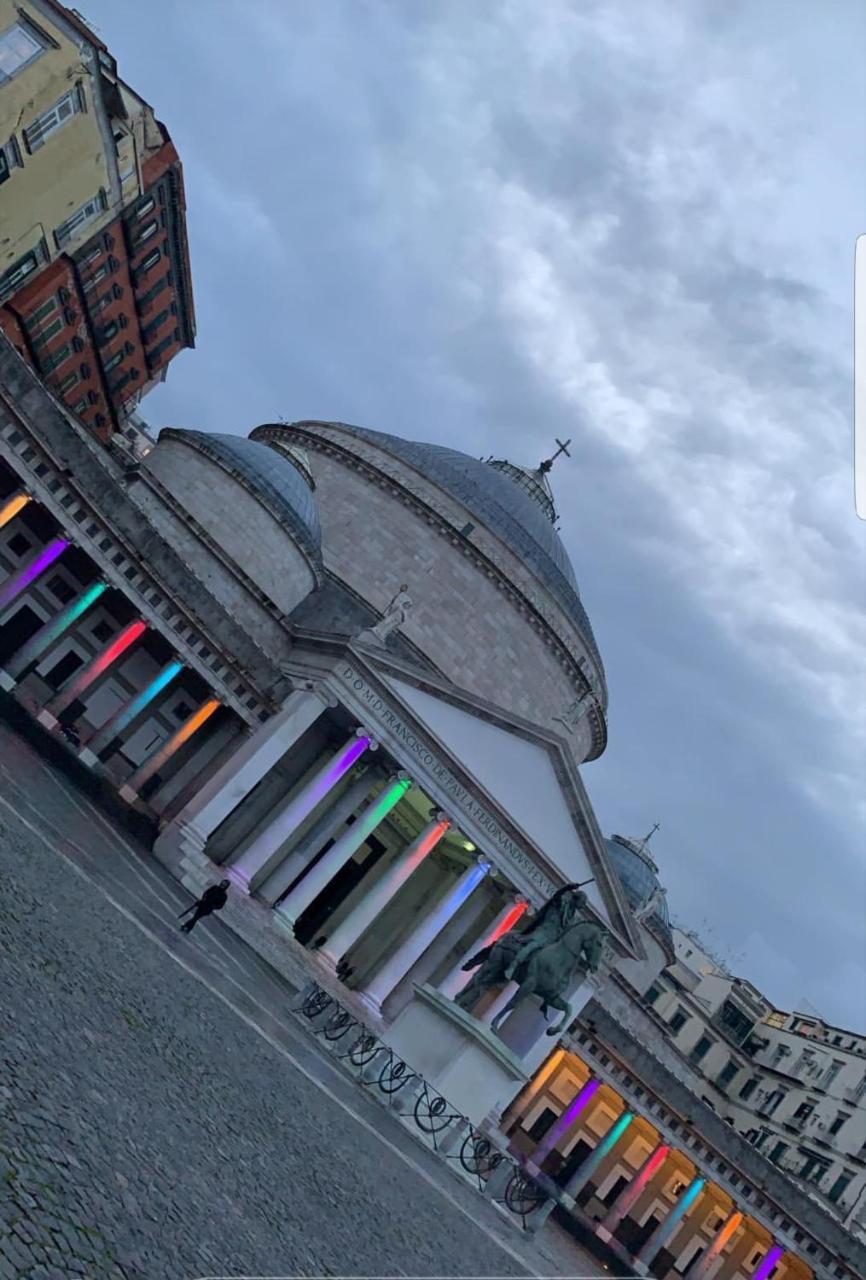 B&B Carolina Plebiscito R. Naples Exterior photo